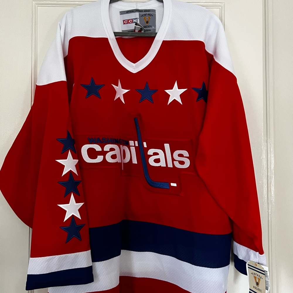 CCM Washington Capitals Red Jersey